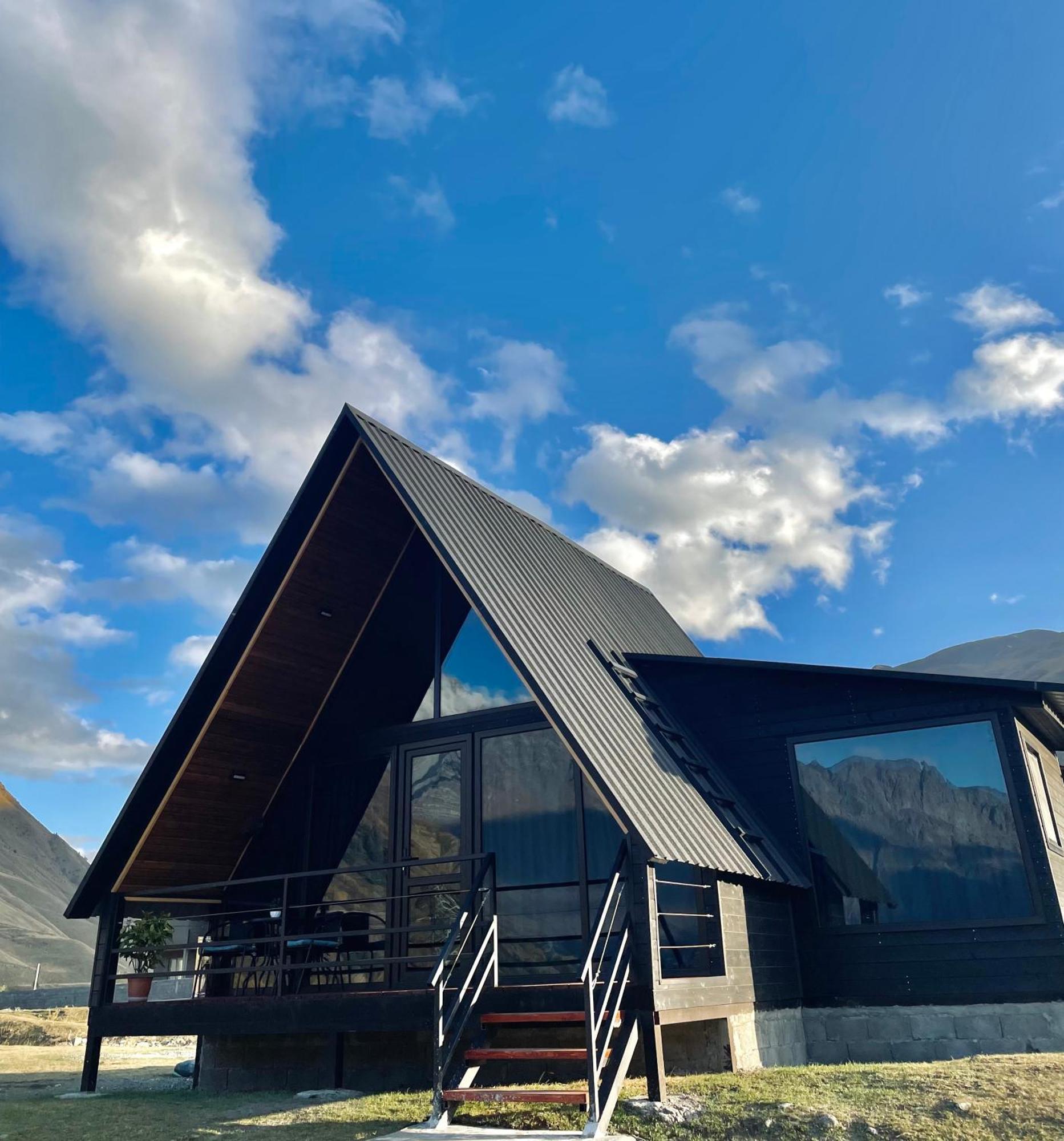 Wildwood Kazbegi Villa Екстериор снимка