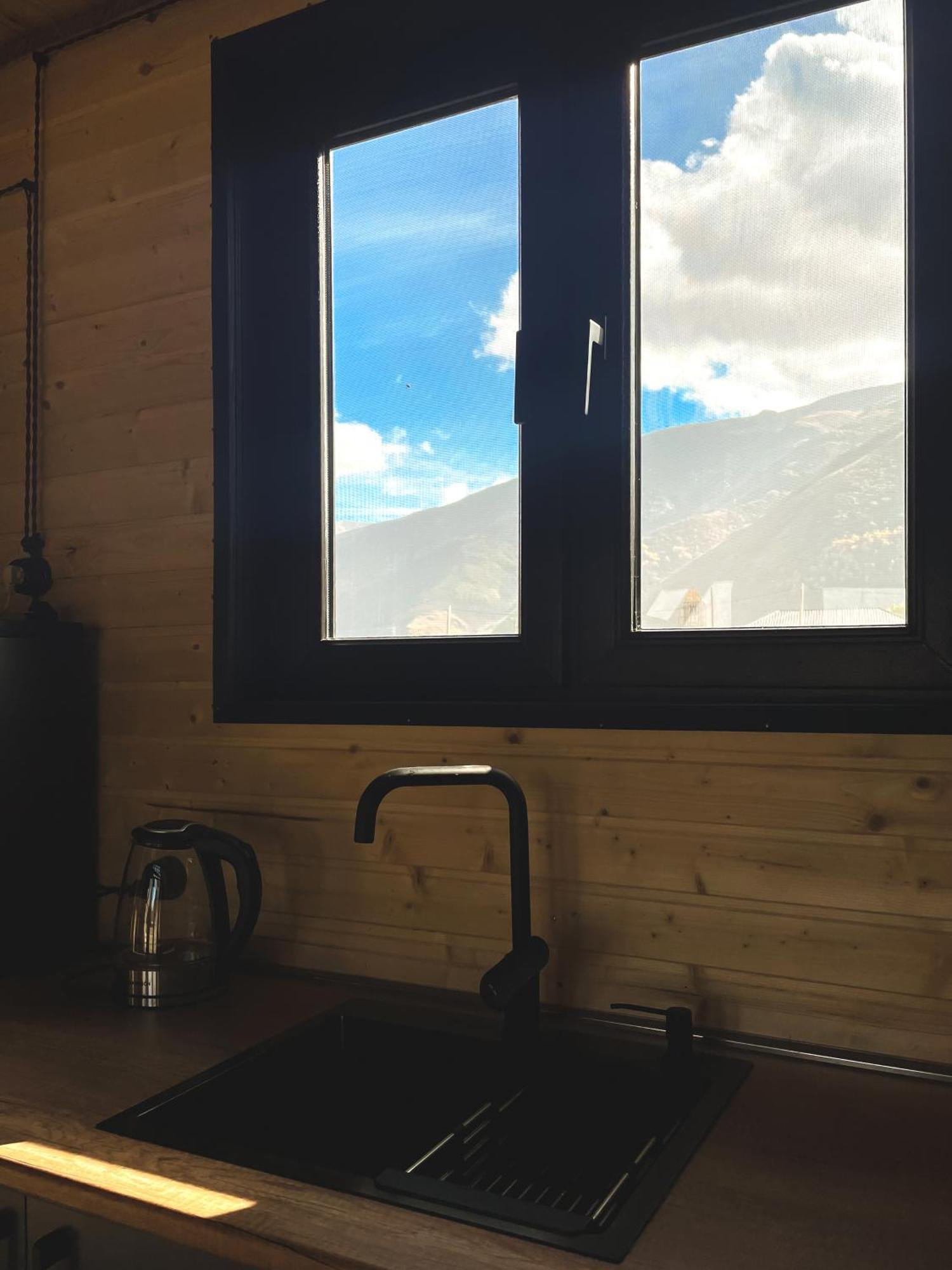 Wildwood Kazbegi Villa Екстериор снимка